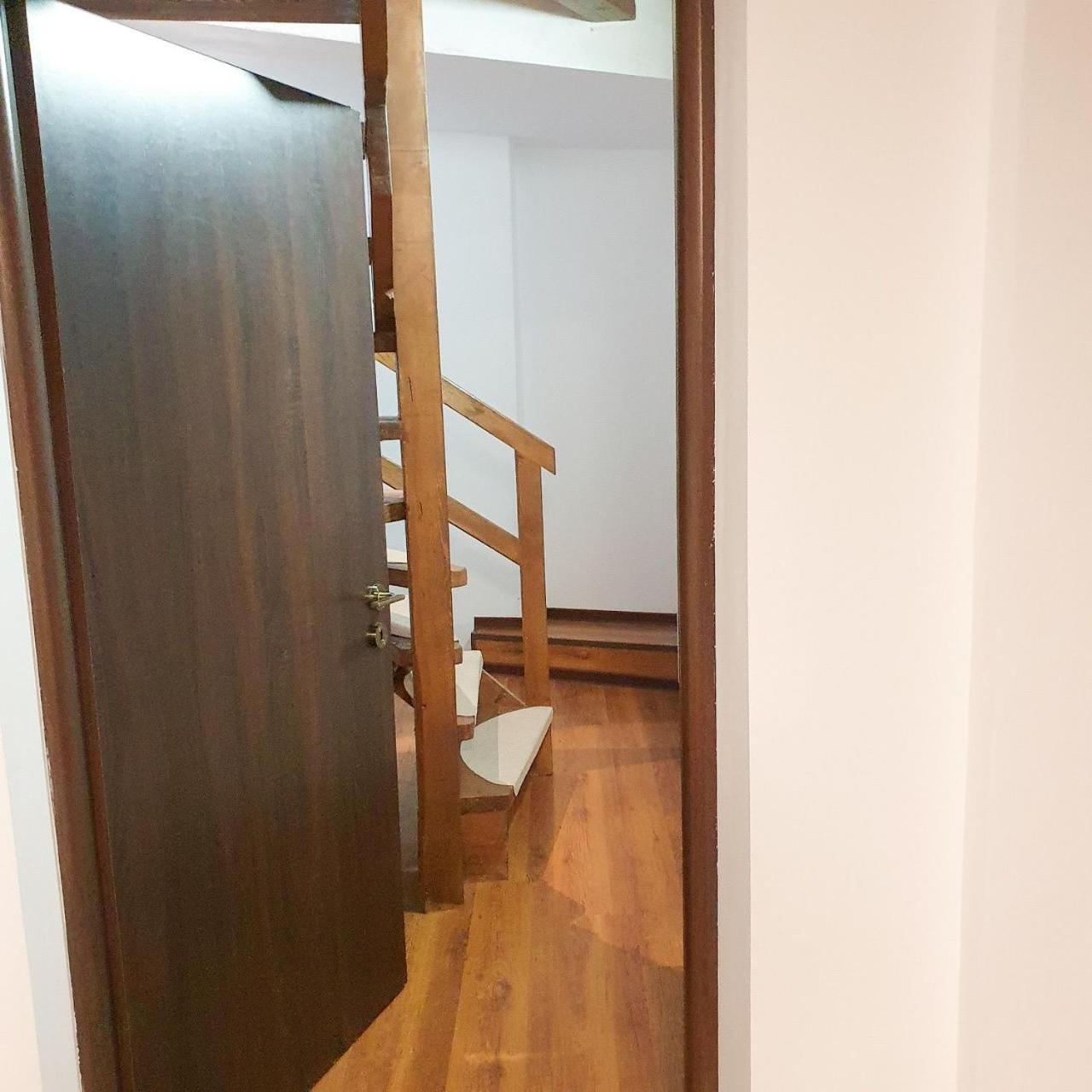 Joy City Stay Semenicului 2 Brasov Luaran gambar